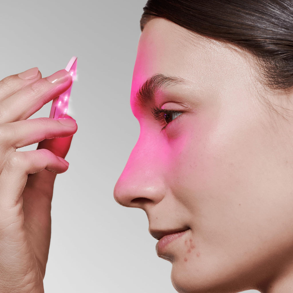 Omnilux Blemish Eraser. Dermatologist-Endorsed Blue and Red Light Therapy Mini Device for Breakouts While Soothing Inflammation and Redness.
