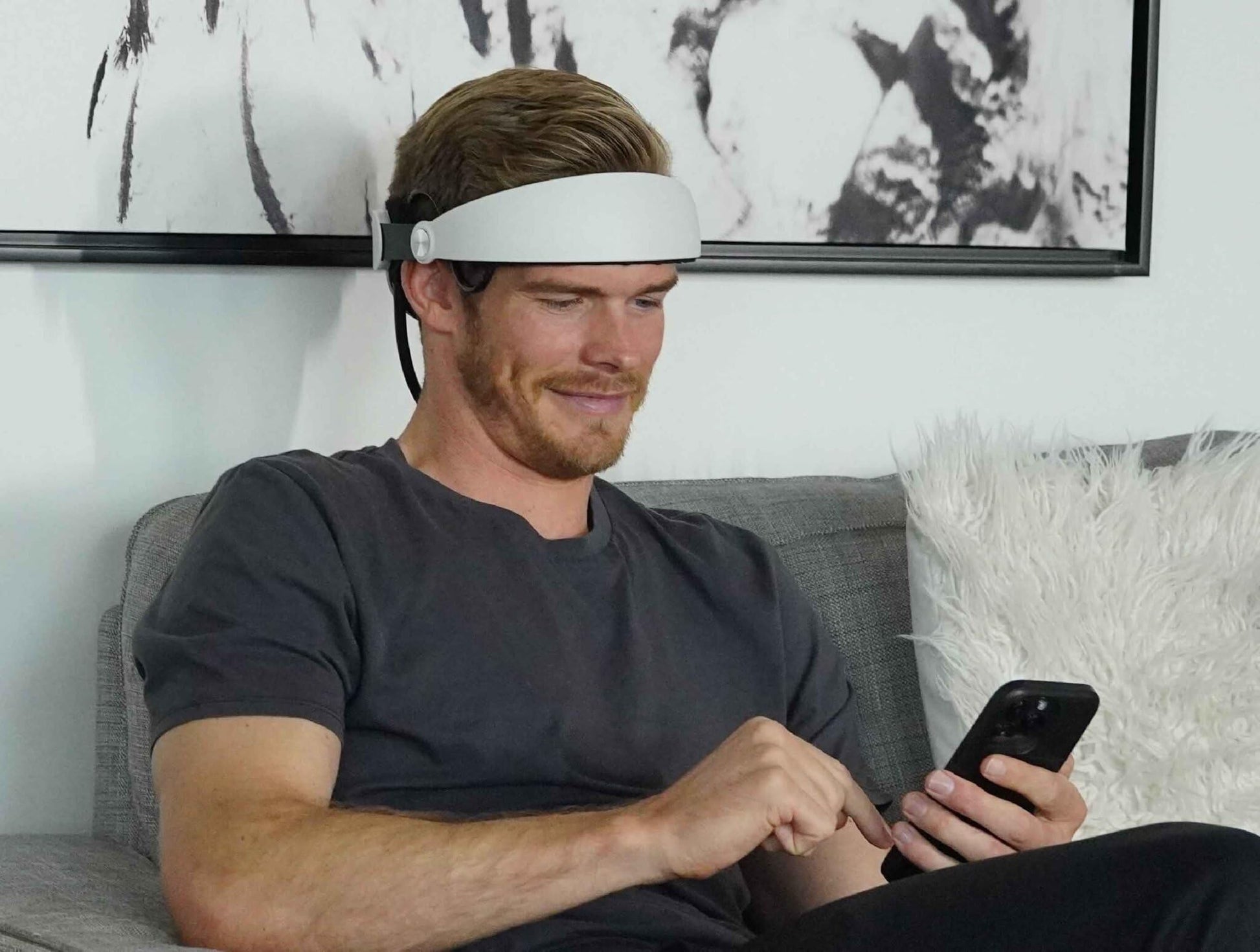 The Growband Pro Scalp Massager for Fuller-Looking, Healthier Hair | Adjustable and Comfortable Design